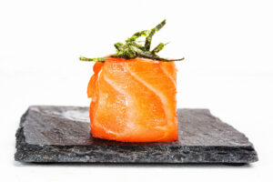 salmon nigiri