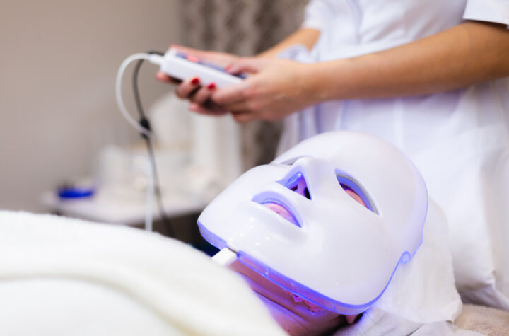 LED face mask