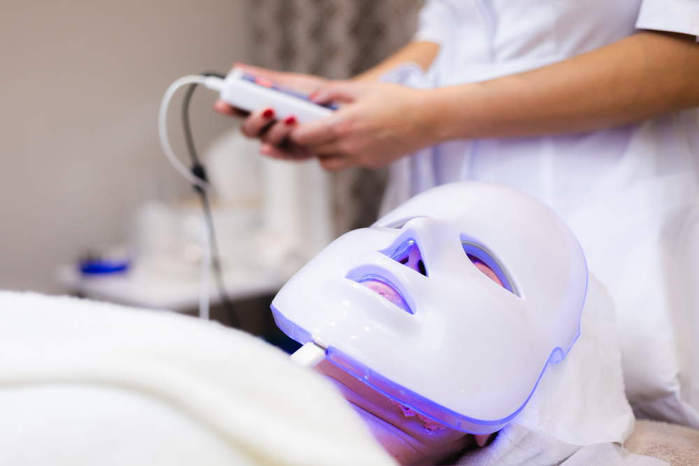 LED face mask