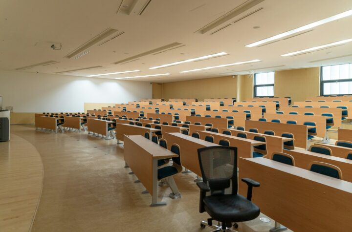 Kampus swasta